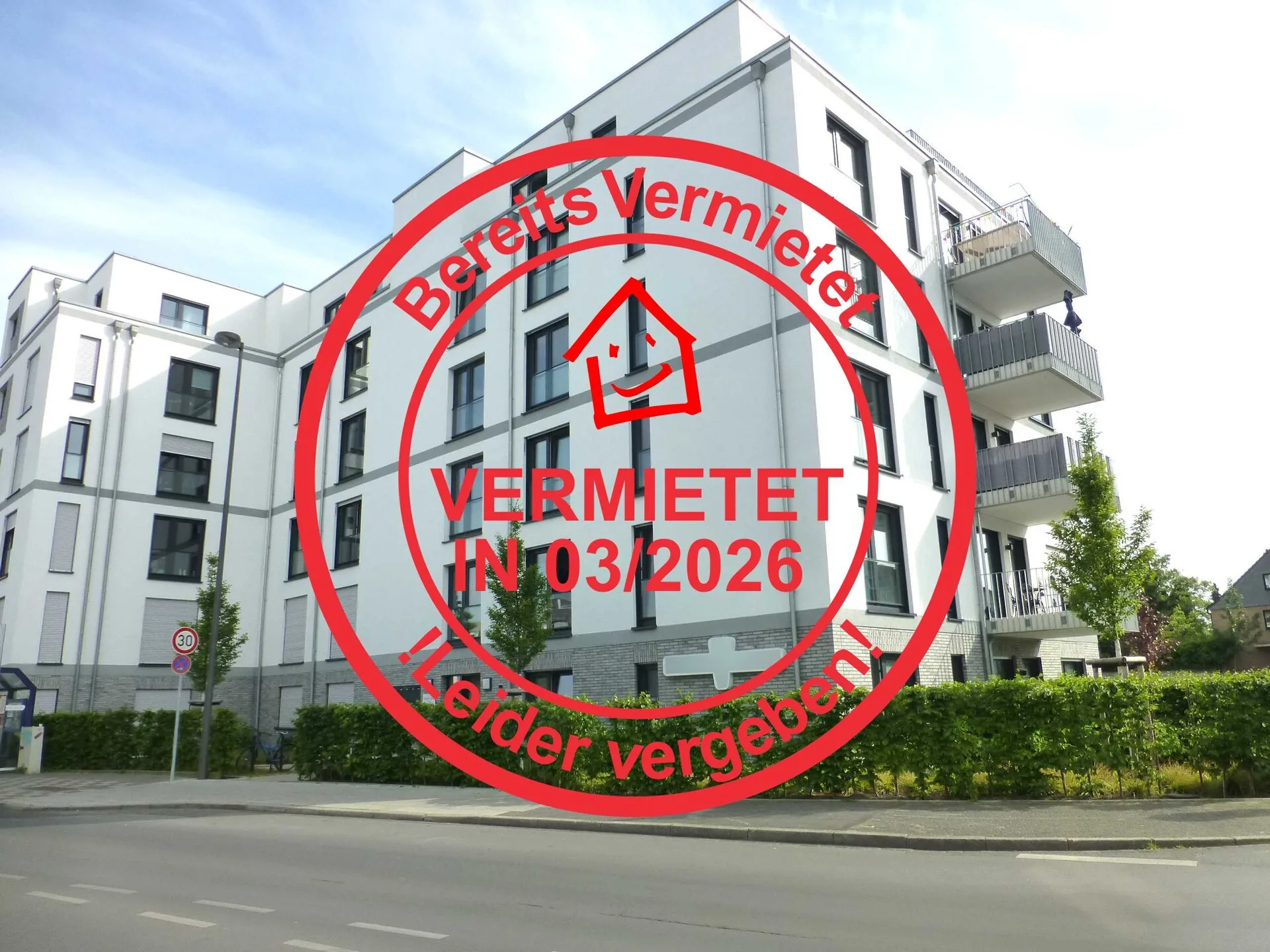 Neuwertige Büroeinheit in bester Stadtlage von Langenfeld!